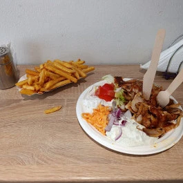 Saloniki Gyros Taverna, Budapest - Étel/ital