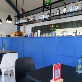 Salve Budapest - Belső