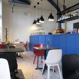 Salve Budapest - Belső