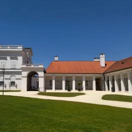 Sándor-Metternich-kastély Bajna - Egyéb