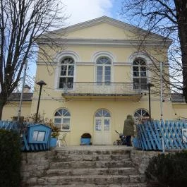 Sárga Borház Vendéglő, Mezőzombor - Külső kép