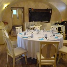 Sárga Borház Vendéglő, Mezőzombor - Belső