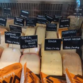 Sarki Fűszeres, Budapest - Étel/ital