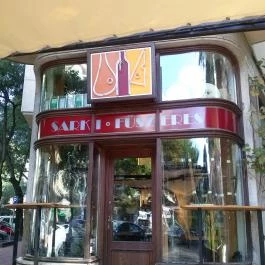 Sarki Fűszeres, Budapest - Külső kép