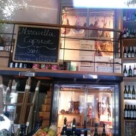 Sarki Fűszeres, Budapest - Belső