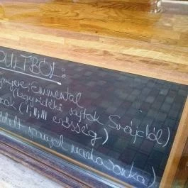 Sarki Fűszeres, Budapest - Belső