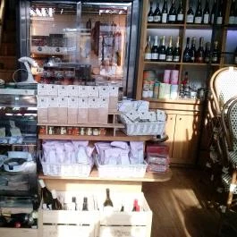 Sarki Fűszeres, Budapest - Belső