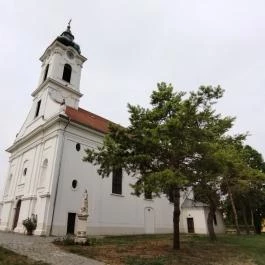 Sarlós Boldogasszony-templom, Etyek - Egyéb