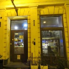 Sarokház Étterem Miskolc - Külső kép