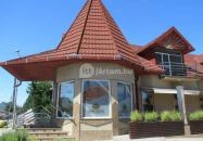 Sarokház Étterem Ócsa