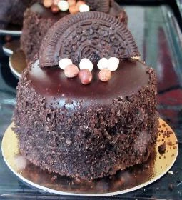 Sárvári Cukrászda