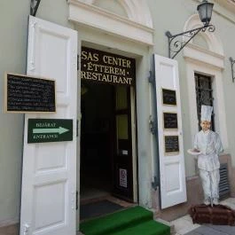 Sas Center Étterem, Budapest - Külső kép