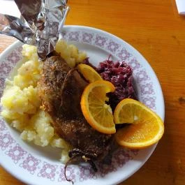 Sástó Étterem, Sástó - Étel/ital