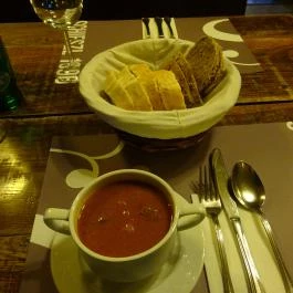 Schieszl Vendéglő és Borház, Budakalász - Étel/ital