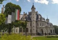 Schossberger-kastély Tura