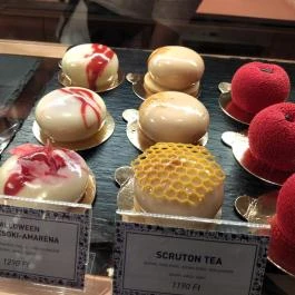 Scruton - Allee Budapest - Étel/ital