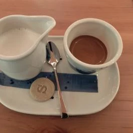 Scruton - Allee Budapest - Étel/ital