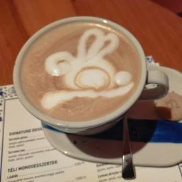 Scruton - Allee Budapest - Étel/ital