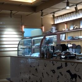 Scruton Mammut Budapest - Belső