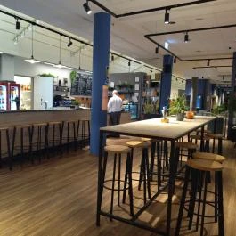 Scruton MCC Budapest - Belső