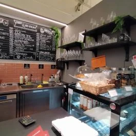 Scruton MCC Budapest - Belső