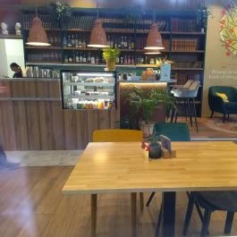 Scruton V.P. Budapest - Belső