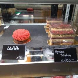 Scruton V.P. Budapest - Étel/ital