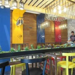 Séf Asztala - Kossuth Lajos tér Budapest - Belső