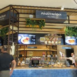 Séf Asztala - Kossuth Lajos tér Budapest - Belső