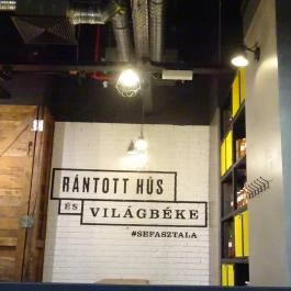 Séf Asztala - WestEnd City Center Budapest - Belső