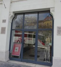 Semmelweis Orvostörténeti Múzeum, Könyvtár és Levéltár