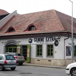 Semmi Extra & Egy Kis Kert Budapest - Külső kép