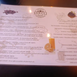 Sercli Kávézó, Budapest - Étlap/itallap