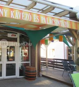 Sétány Kávézó és Palacsintázó