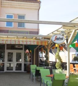 Sétány Kávézó és Palacsintázó