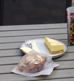 Sétány Kávézó, Pékség & Fagyizó