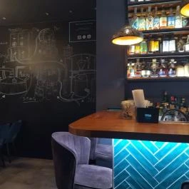 SEVEN Cocktail Bar Budapest - Belső