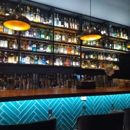 SEVEN Cocktail Bar Budapest - Belső