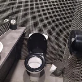 SEVEN Cocktail Bar Budapest - Mosdó