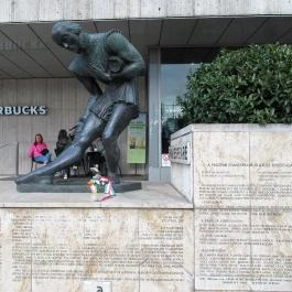 Shakespeare-emlékmű Budapest - Egyéb