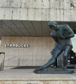 Shakespeare-emlékmű