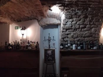 Shelby's Gin Bar Sopron