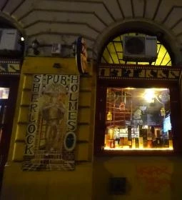 Sherlock Holmes Pub & Söröző