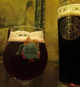 Sherlock Holmes Pub & Söröző