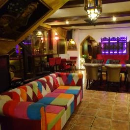 Shiraz Perzsa Étterem, Budapest - Belső