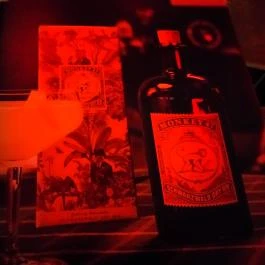 ShowRum Bar Budapest - Étel/ital