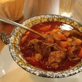 SIMALIBA Belvárosi Csárda Budapest - Étel/ital