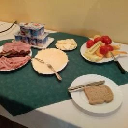 Simon Panzió Agárd - Vendéglátás