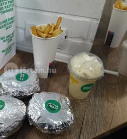 Simon's Burger - Astoria