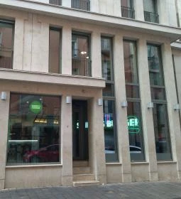 Simon's Burger - Astoria